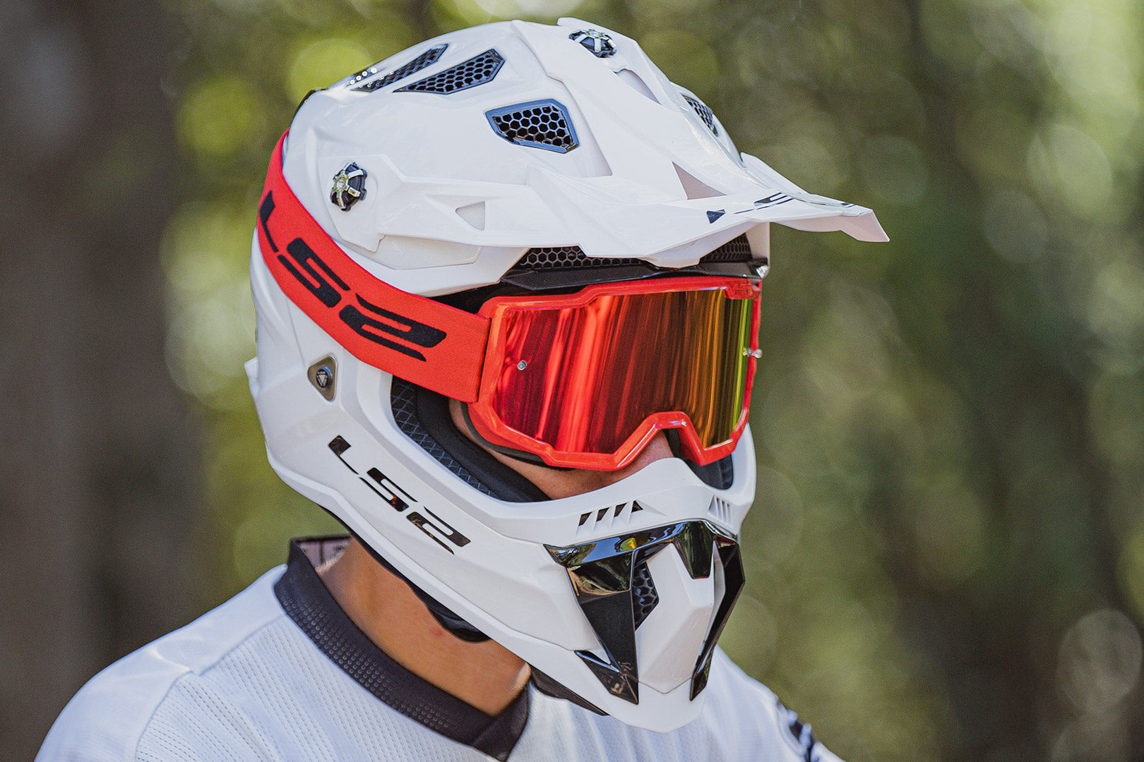 MASCHERA LS2 CHARGER