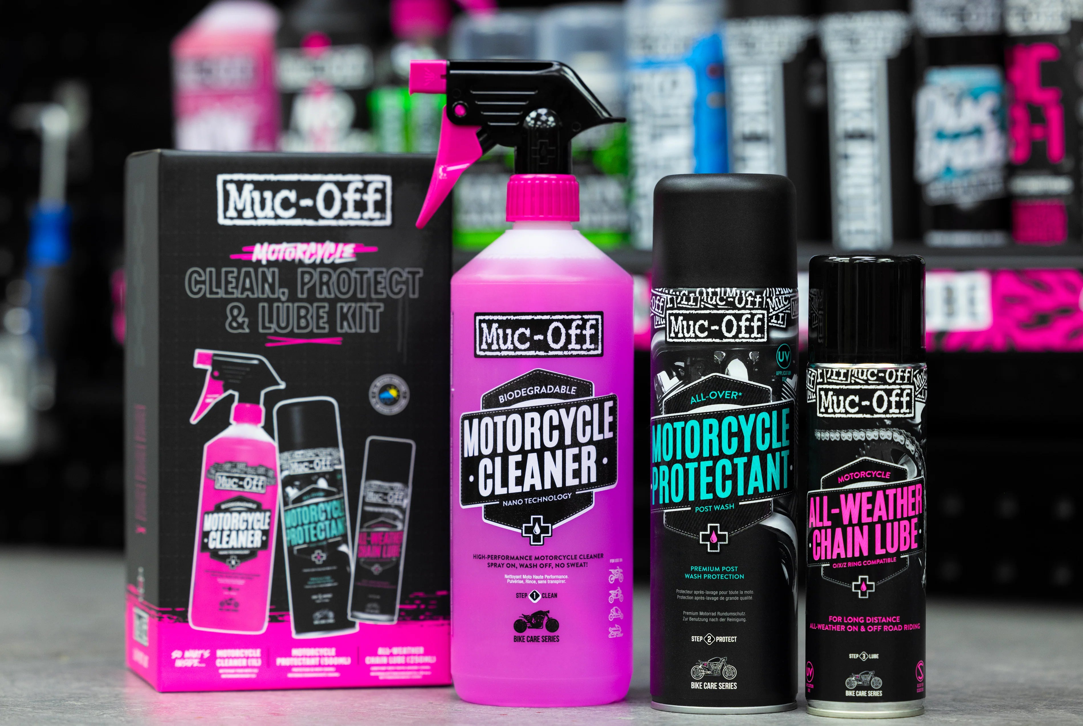 KIT PULISCI PROTEGGI E LUBRIFICA MOTO MUC-OFF CLEAN PROTECT E LUBE KIT