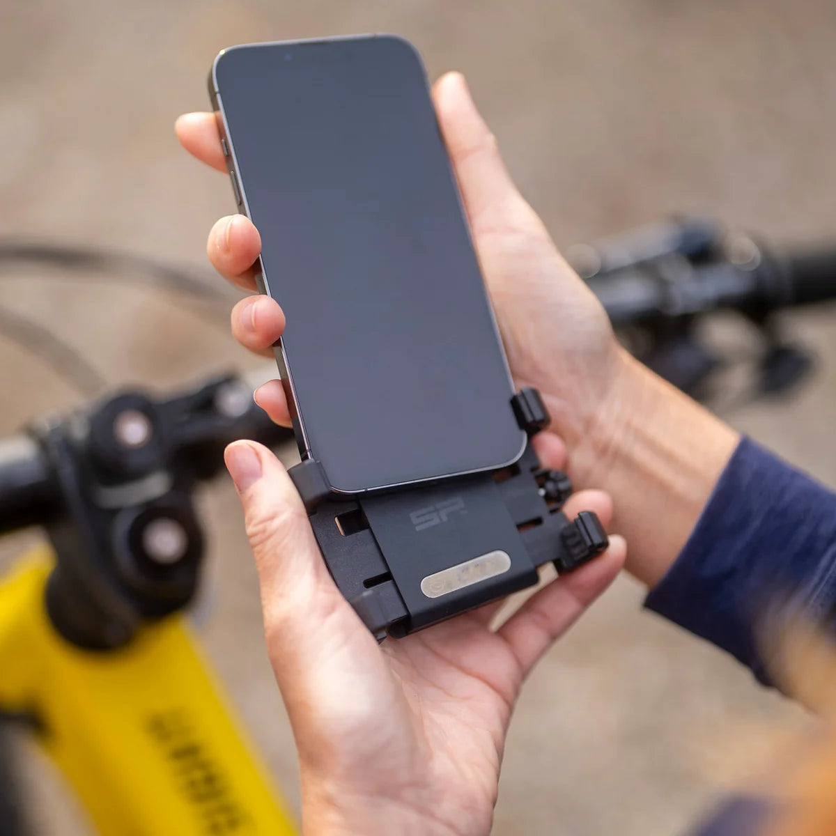 SP-CONNECT UNIVERSAL PHONE CLAMP