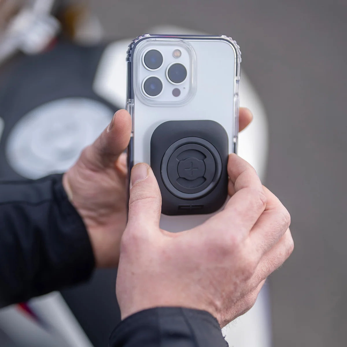 SUPPORTO SMARTPHONE ADESIVO SP-CONNECT UNIVERSAL INTERFACE