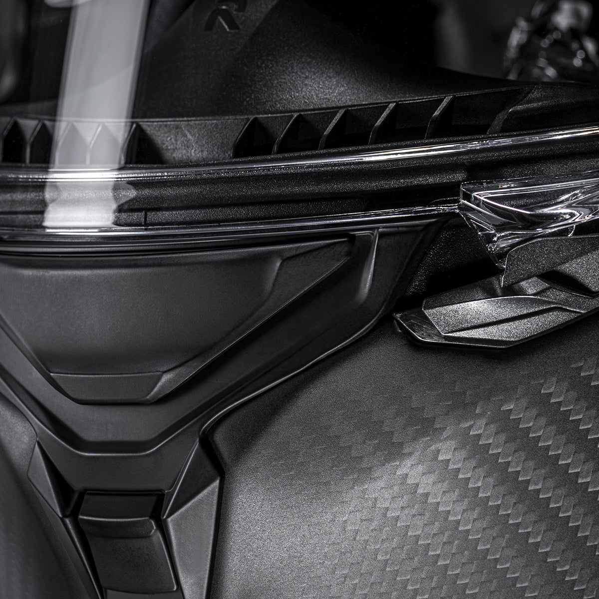 CASCO INTEGRALE RPHA 1 V2 CARBON SOLID